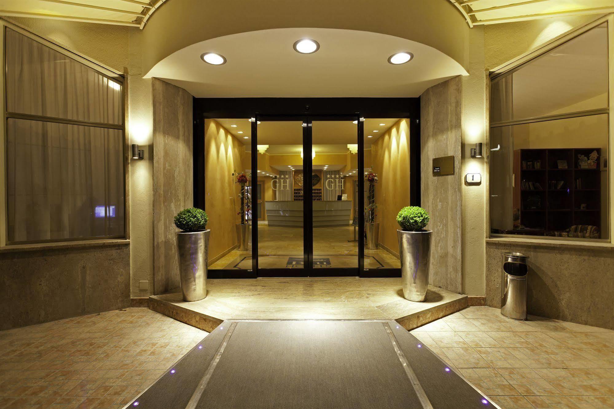 Grand Hotel ฟอร์เต เดย์ มาร์มี ภายนอก รูปภาพ